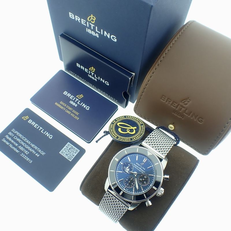 Image 2 of Breitling Superocean Heritage B01; Chronograph men's watch