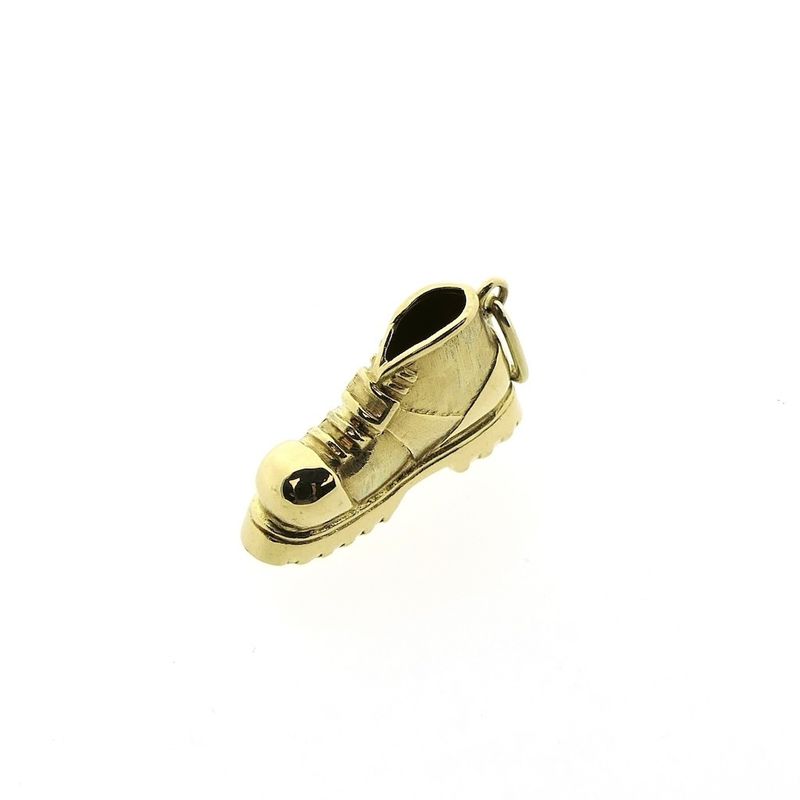 Image 4 of Gold pendant of a mountain boot