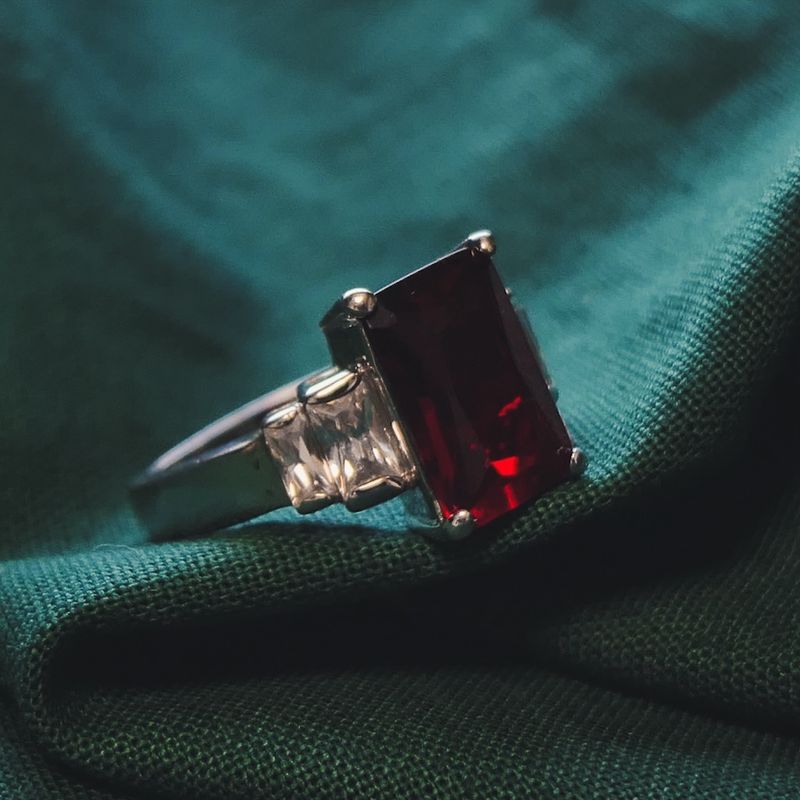 Image 2 of Silver ring with zirconia stones