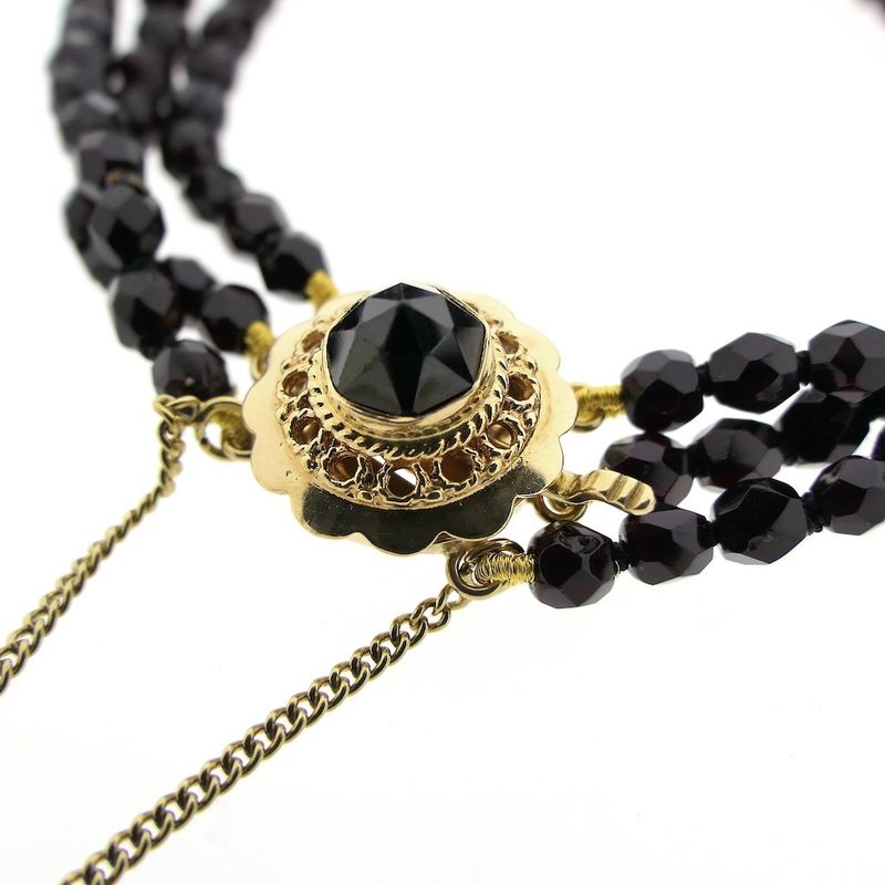 Image 4 of Antique glass bead bracelet with gold clasp