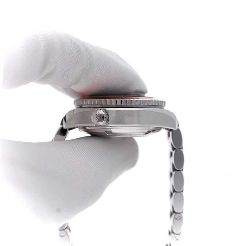 Image 8 of Omega Seamaster Planet Ocean Chronograph 37.5mm