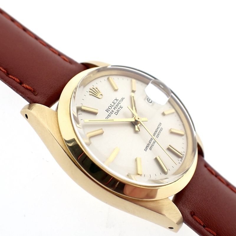 Image 8 of Rolex Date 1500; 18k gold watch