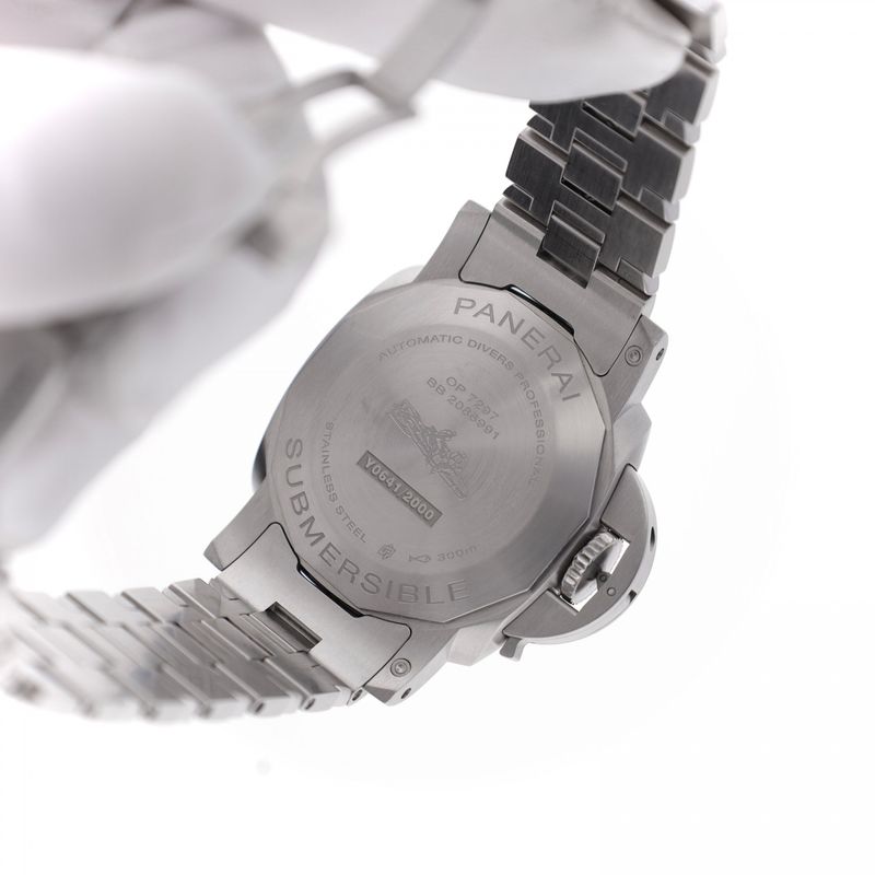 Image 12 of Panerai Luminor Submersible 42mm Automatic PAM02068