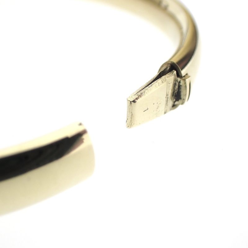 Image 7 of Gold smooth slave bracelet; Size M/L