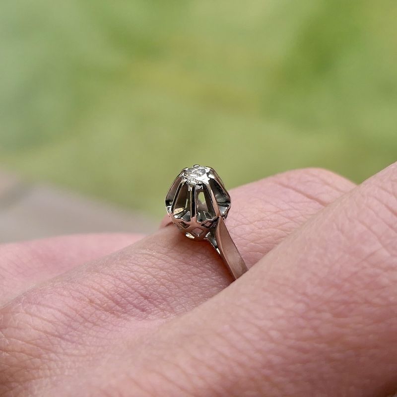 Image 7 of White gold solitaire ring with diamond; 0.16 ct.