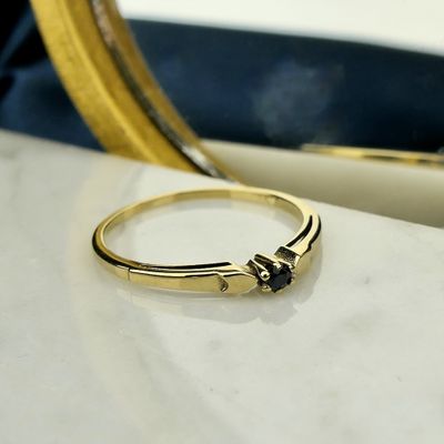 Image 2 of Gold solitaire ring with sapphire