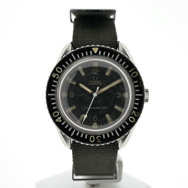 Image 15 of Omega Seamaster 300 ref. 165.024; Vintage automatic watch from 1964