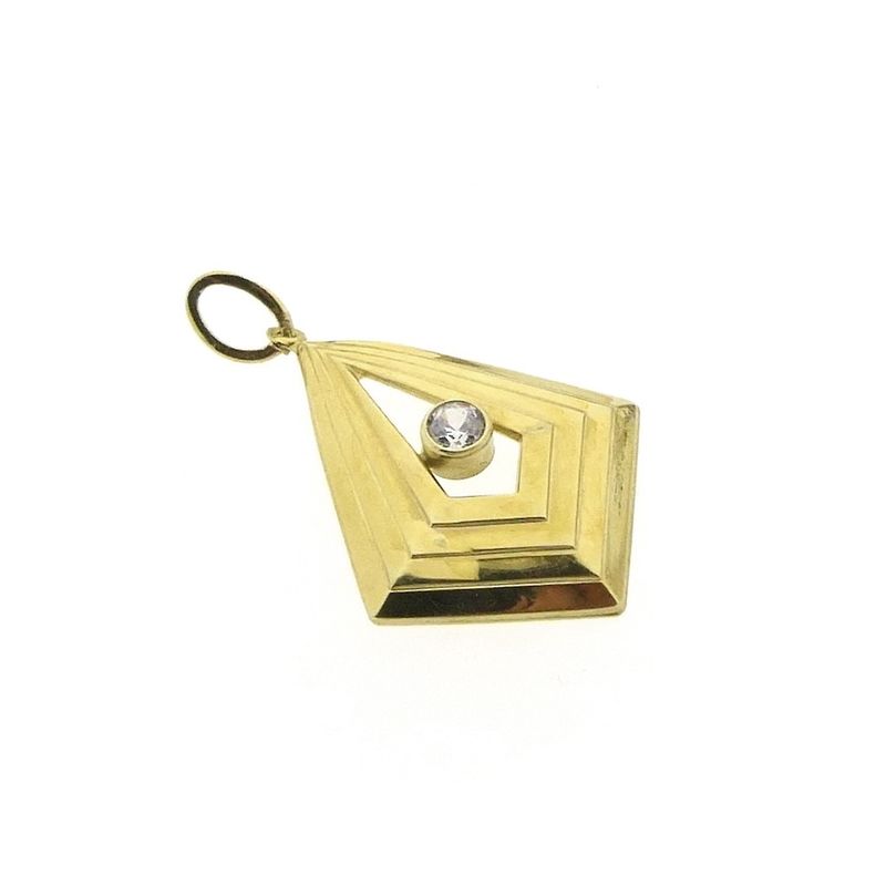 Image 3 of Gold pendant with zirconia