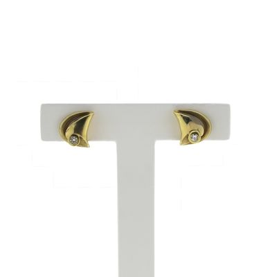 Image 1 of Gold stud earrings with diamond; 0.05 ct.
