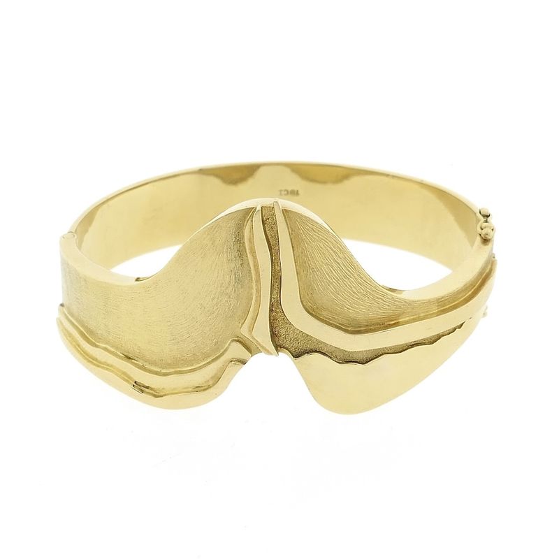 Image 3 of Robust gold slave bracelet.