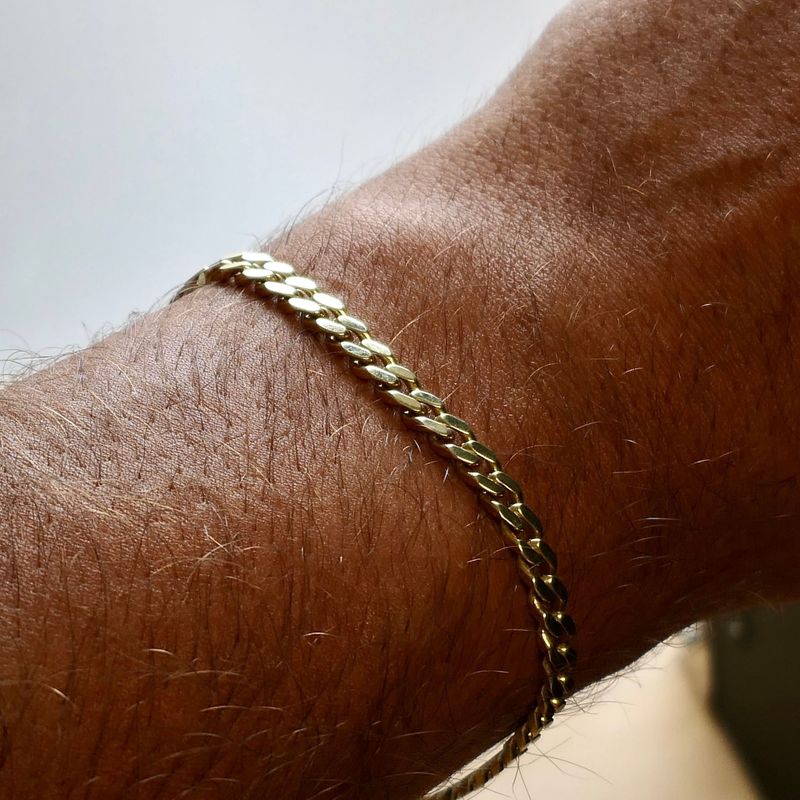 Afbeelding 10 van Gouden platte gourmetschakel armband | 21 cm