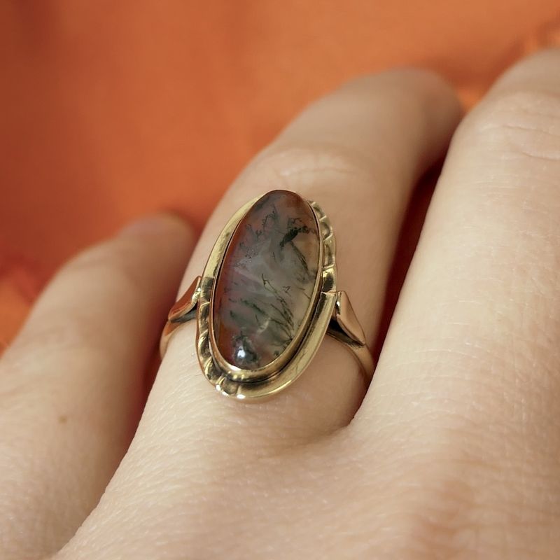 Image 8 of Gold ring with moss agate | Vintage