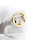 Image 11 of Bicolor brooch with cultured pearl; 8 karat