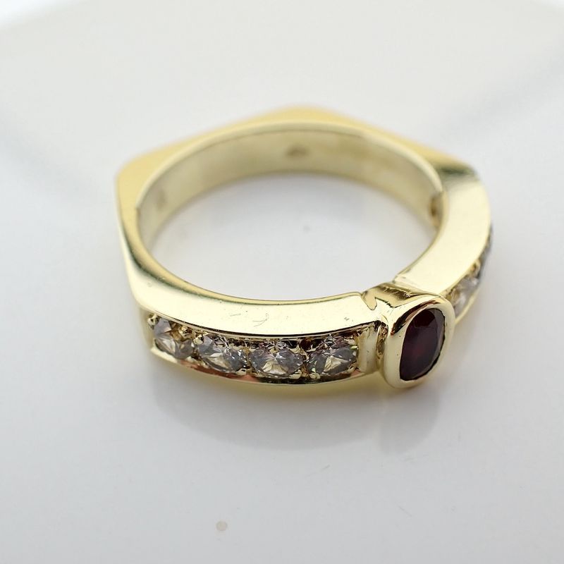Image 4 of 18K Gold Exclusive Ring | 0.64 ct. Diamond & Ruby