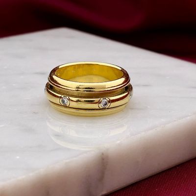 Image 2 of Piaget Possession Bangle with Diamonds; 0.21 ct.