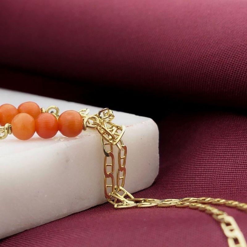 Image 2 of Gold necklace with blood coral