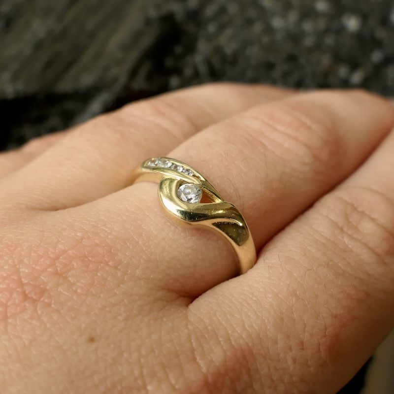 Image 12 of Gold ring with zirconia stones