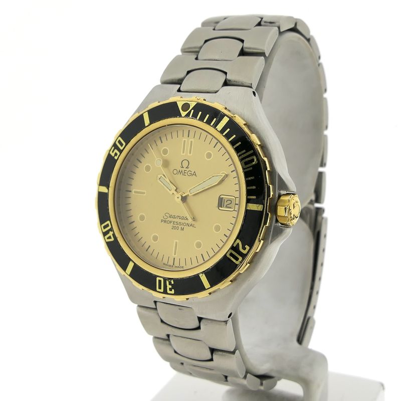 Image 2 of Omega Seamaster Pre-Bond 396.1042; Gold/steel men's watch