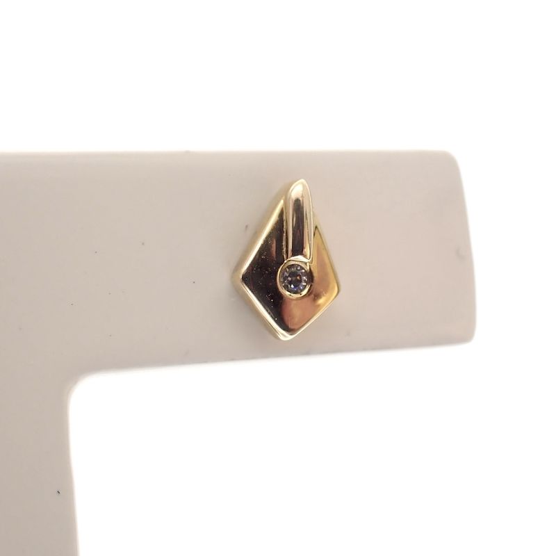 Image 2 of Gold stud earrings with zirconia