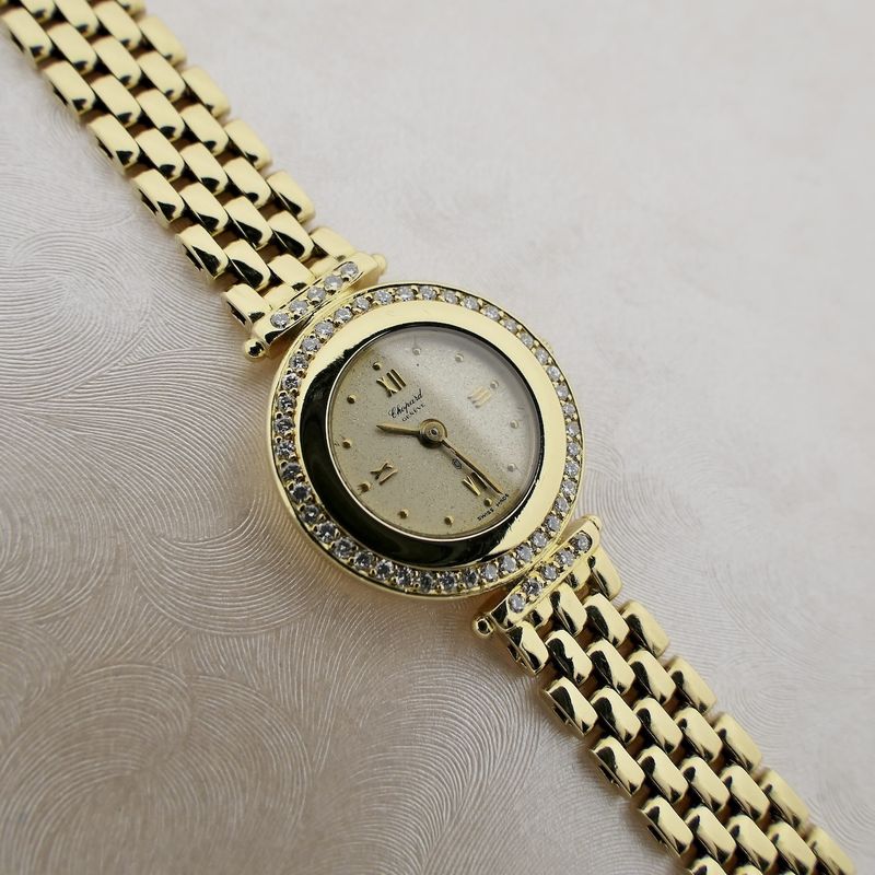 Image 23 of Chopard Geneva Classic 884.1; Vintage 18k gold women's watch with diamonds