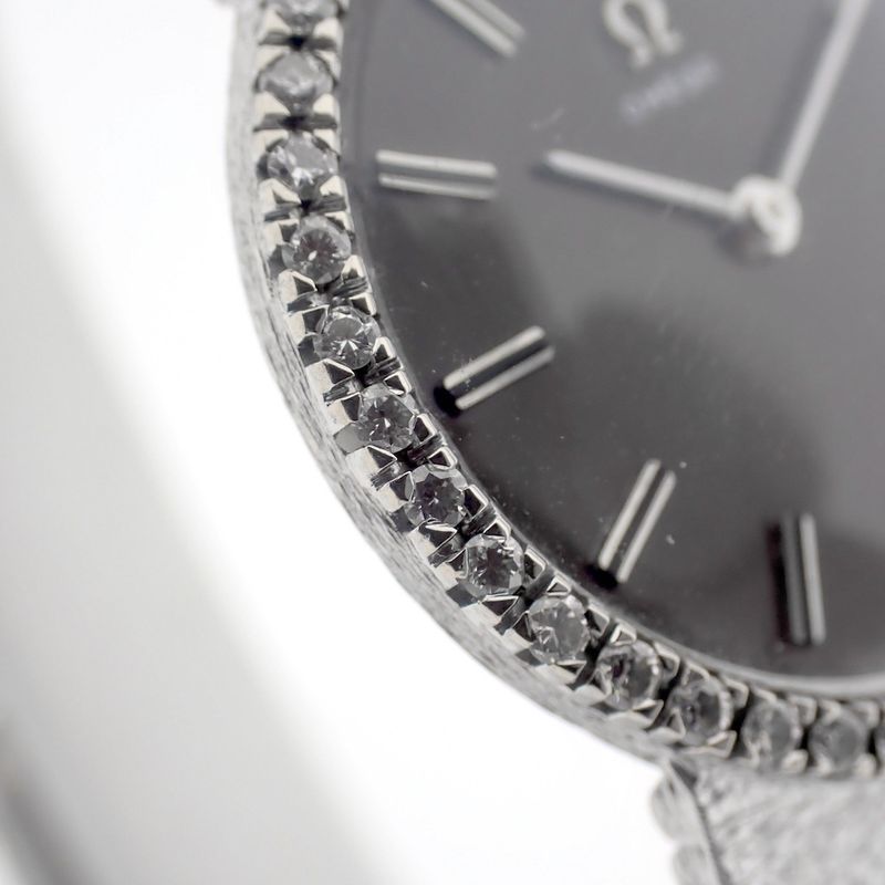 Image 8 of Omega Vintage 'Cocktail'; 18k white gold women's watch with diamonds