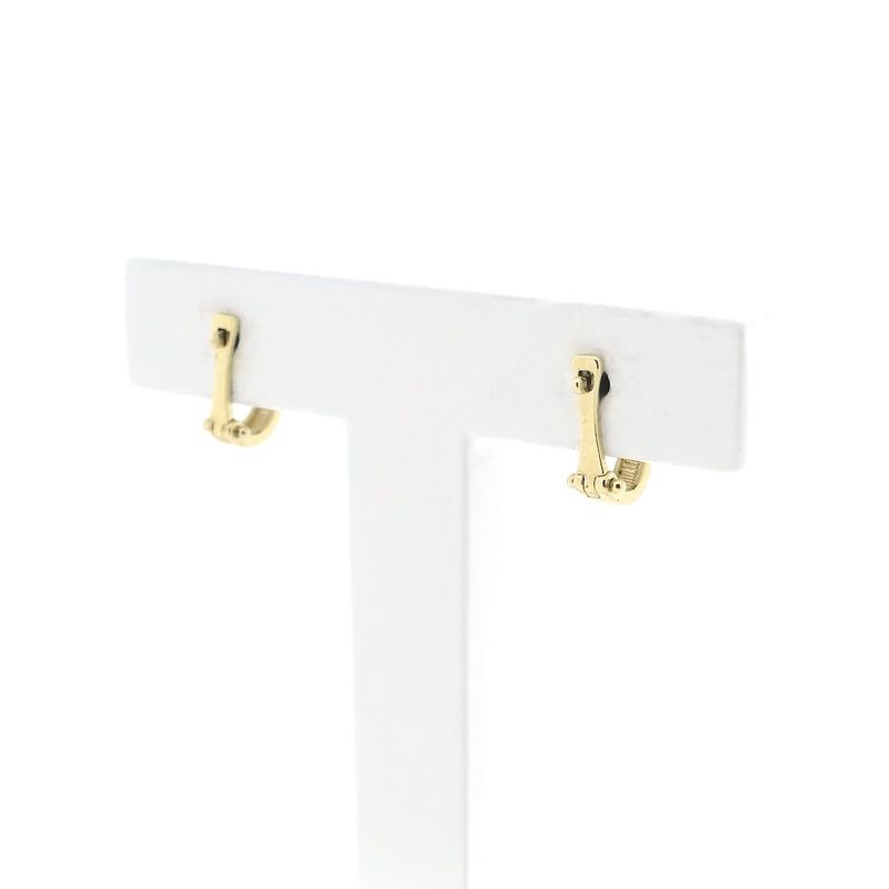 Image 4 of Gold heart-shaped stud earrings with pink enamel | Arpas