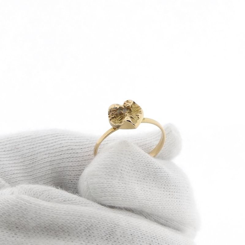 Image 7 of Golden Lapponia ring; Heart