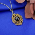 Image 2 of Vintage gold pendant with garnet.