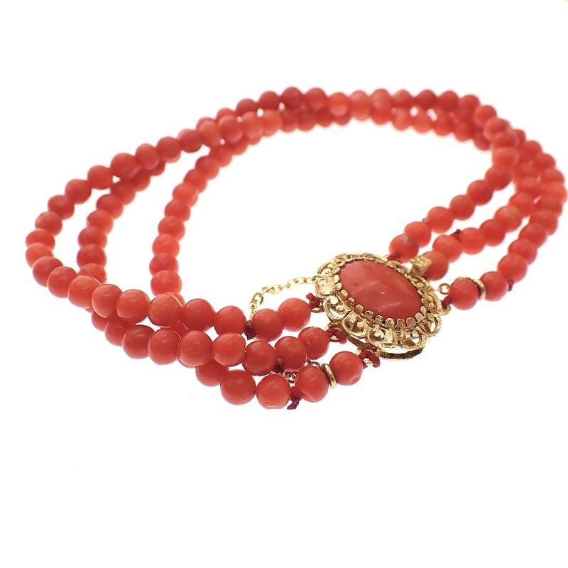Image 4 of Blood coral bead bracelet with gold clasp