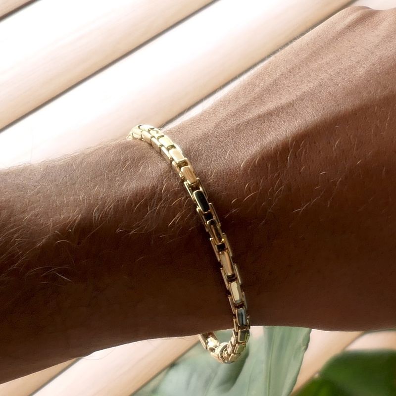 Image 6 of Gold flat cardano link bracelet