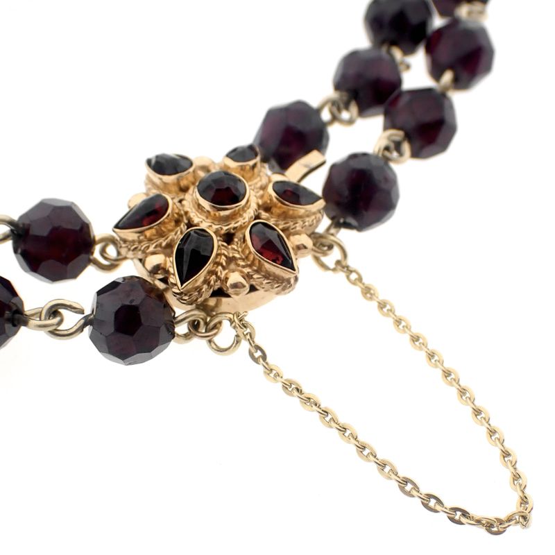 Image 8 of Antique garnet bracelet with gold decorative clasp