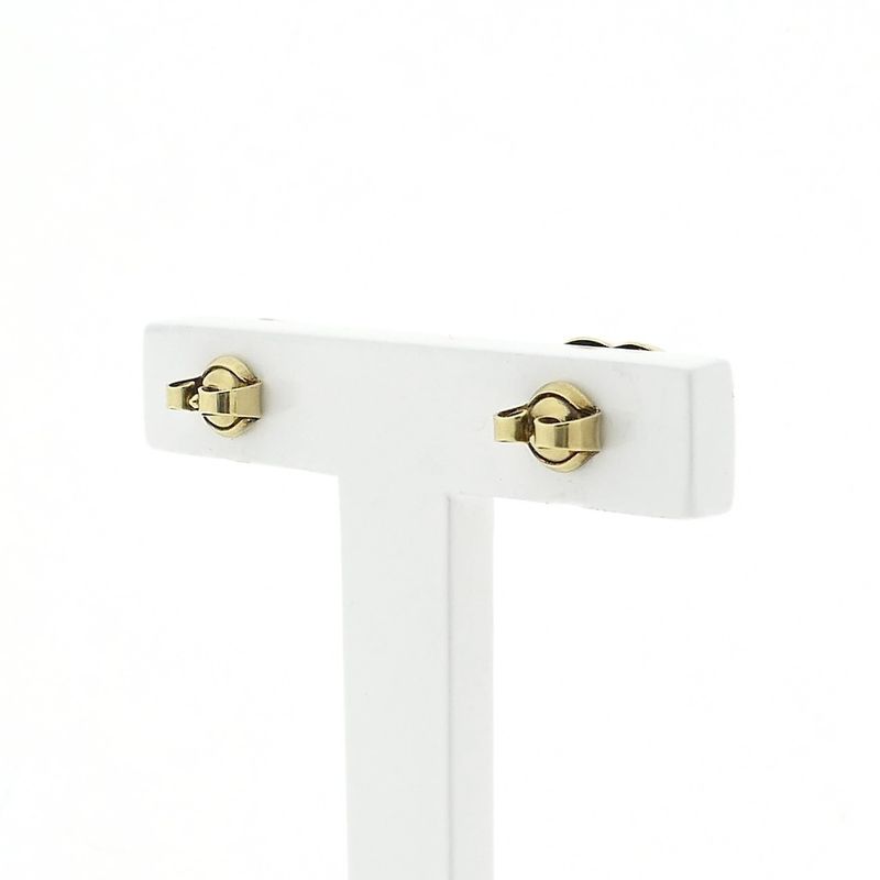 Image 4 of Gold stud earrings with knotted design