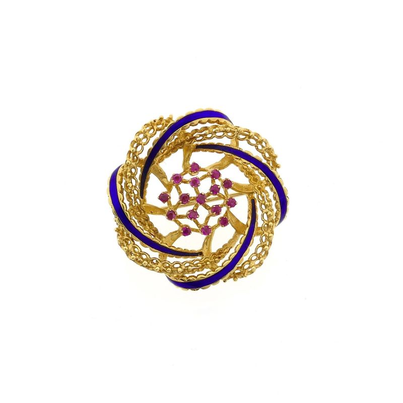 Image 1 of Vintage Gold Brooch Flower with Ruby and Enamel