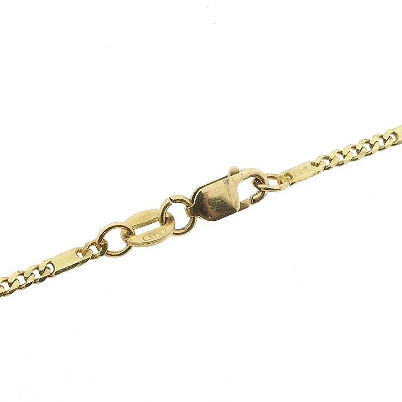 Image 4 of Gold closed Figaro link chain