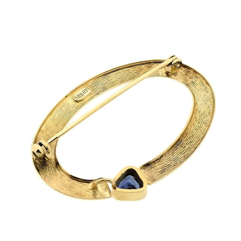 Image 5 of Gold brooch with sapphire