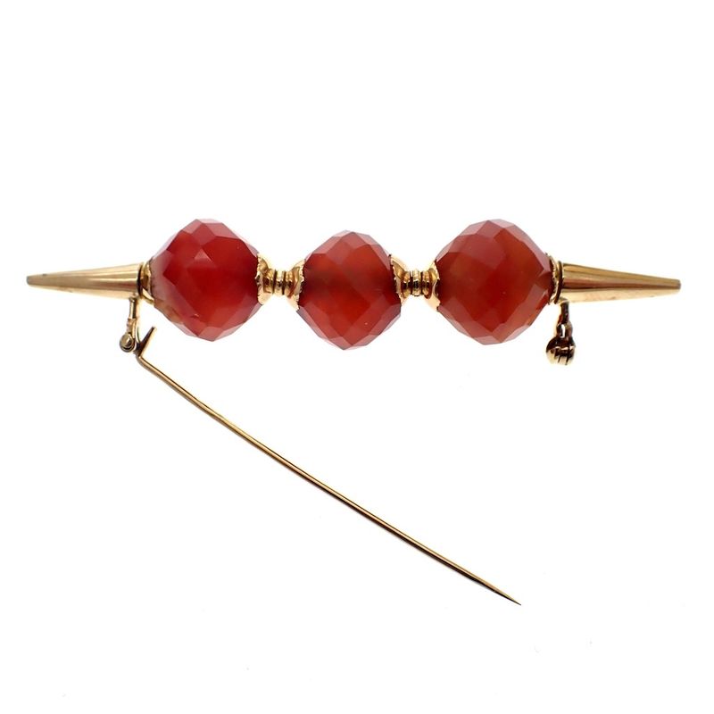 Image 3 of Vintage gold large brooch with carnelian