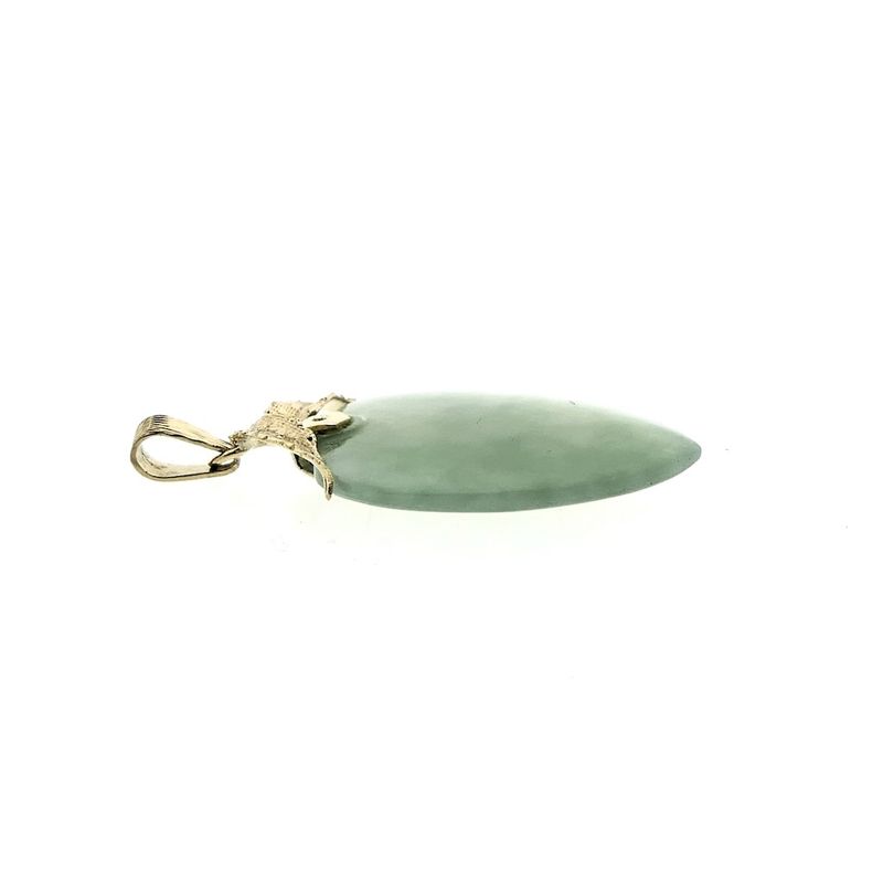 Image 11 of Gold pendant with Jade