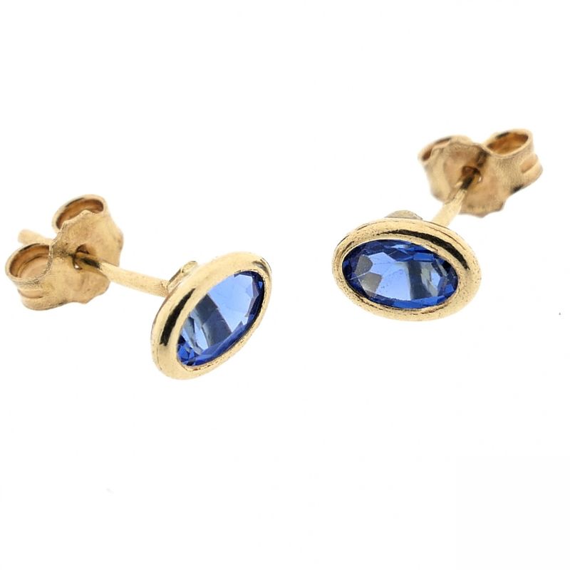 Image 4 of 18 carat gold stud earrings set with tourmaline