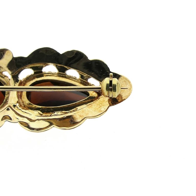 Image 6 of Antique gold brooch with garnet