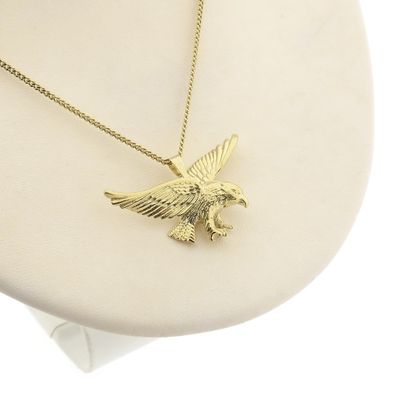 Gold pendant of an eagle Image 2 of Gold pendant of an eagle
