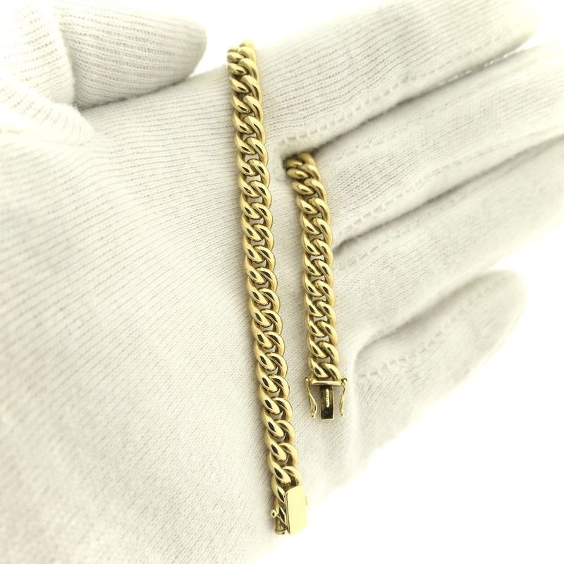 Image 8 of Gold gourmet link bracelet