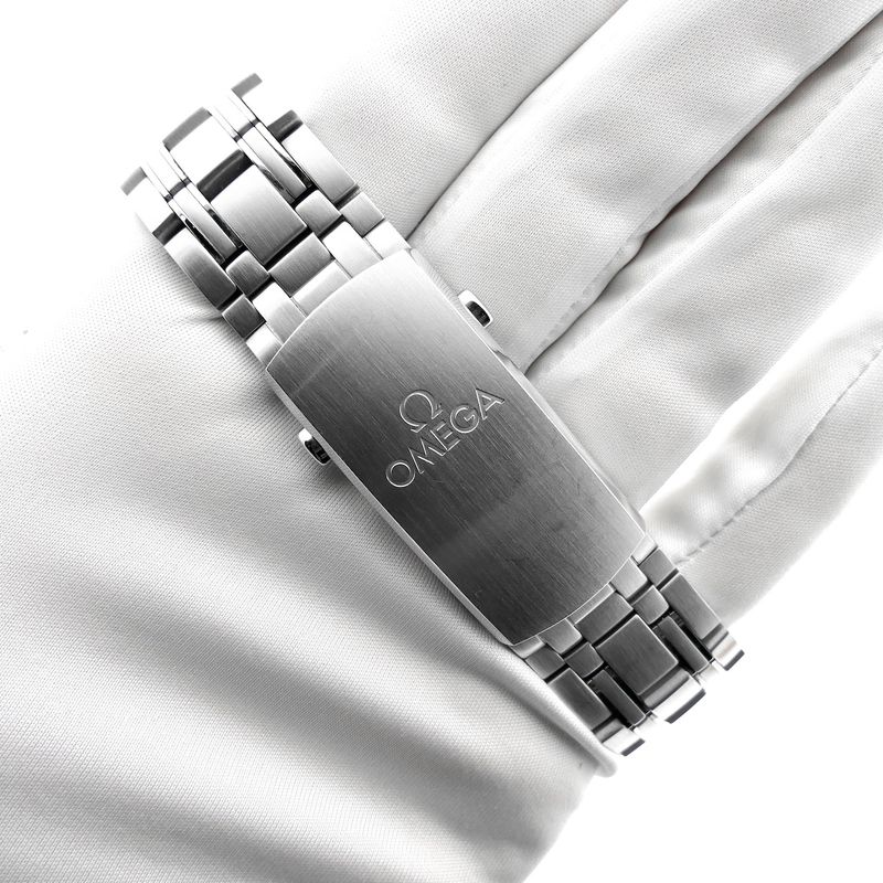 Image 7 of Omega Seamaster 300m Co‐Axial Master Chronometer 42mm; Automatic diving watch