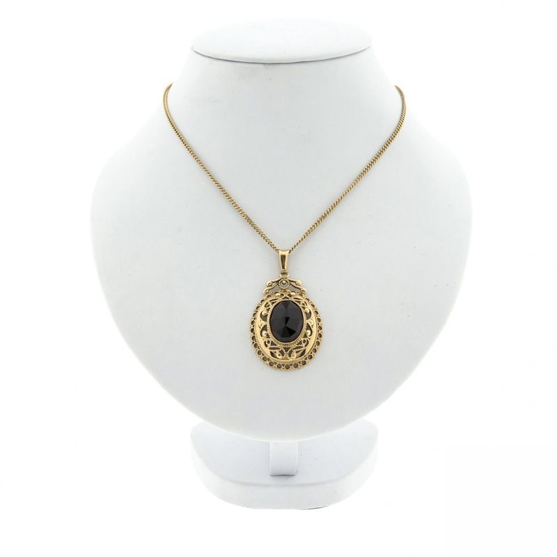 Image 6 of Vintage gold pendant with garnet