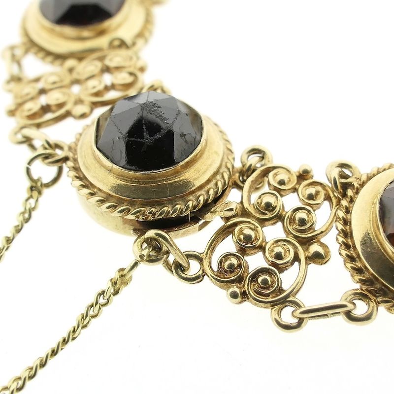 Image 3 of Antique gold boat bracelet with garnet