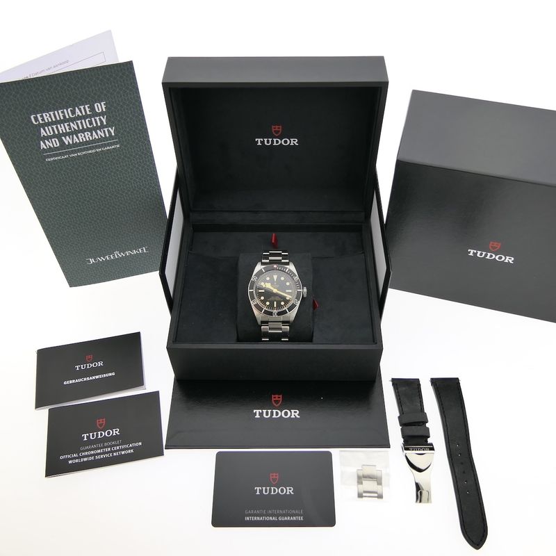 Image 4 of Tudor Black Bay 41mm 79230N; Automatic men's watch