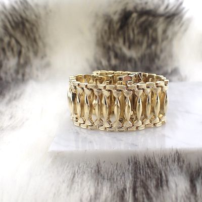 Vintage gold link bracelet; 19.5 cm Image 2 of Vintage gold link bracelet; 19.5 cm