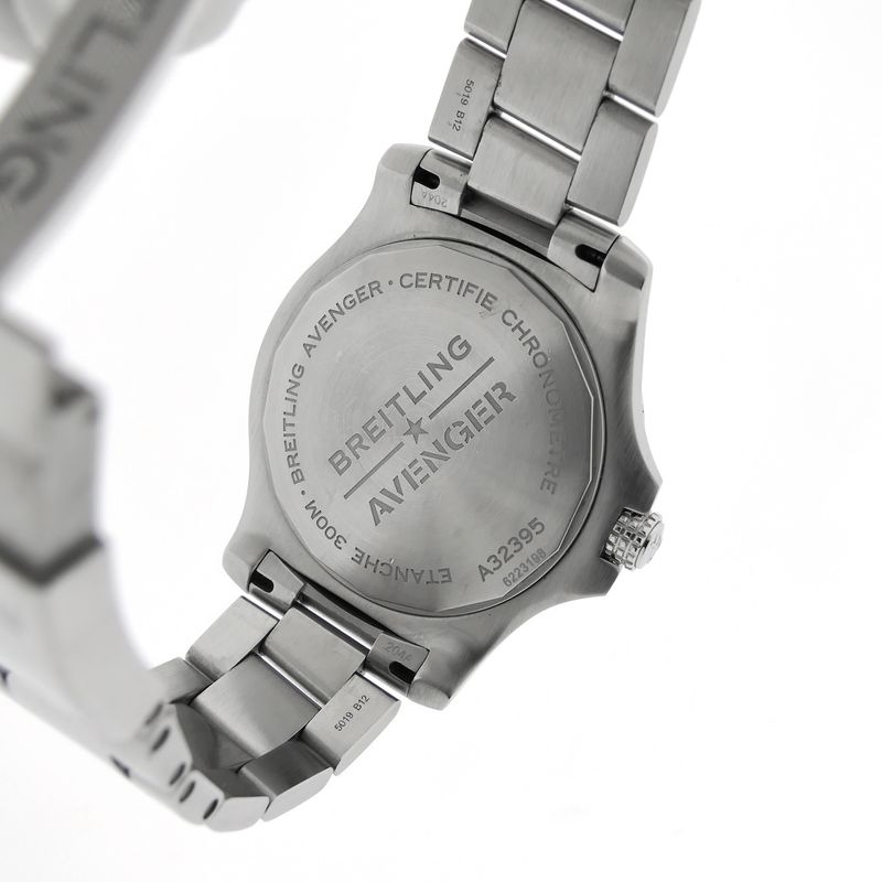 Image 12 of Breitling Avenger GMT 45 A32395; Automatic men's watch with GMT second time zone