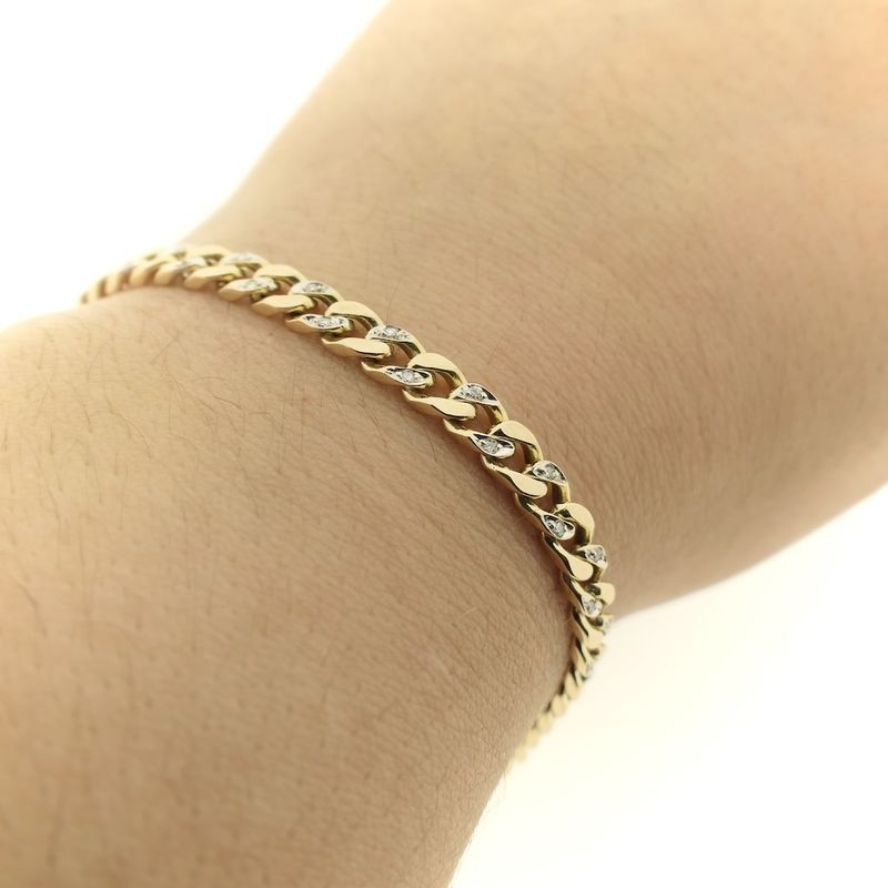 Image 10 of Gold flat gourmet link bracelet with diamonds