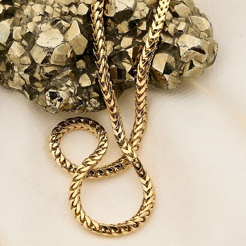 Image 2 of Square Fox Tail Chain; 14 Karat; 45.5 cm