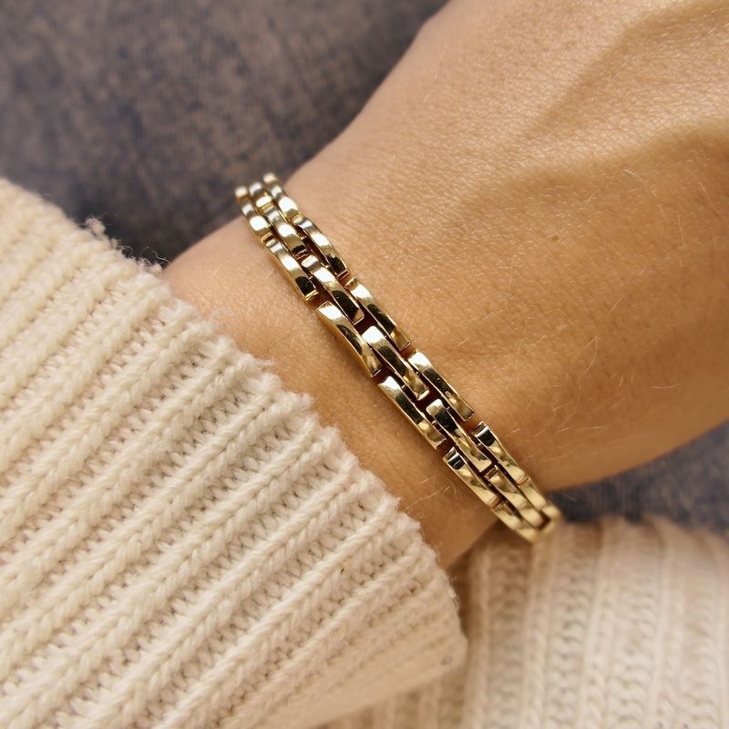 Image 3 of Gold Bismarck link bracelet